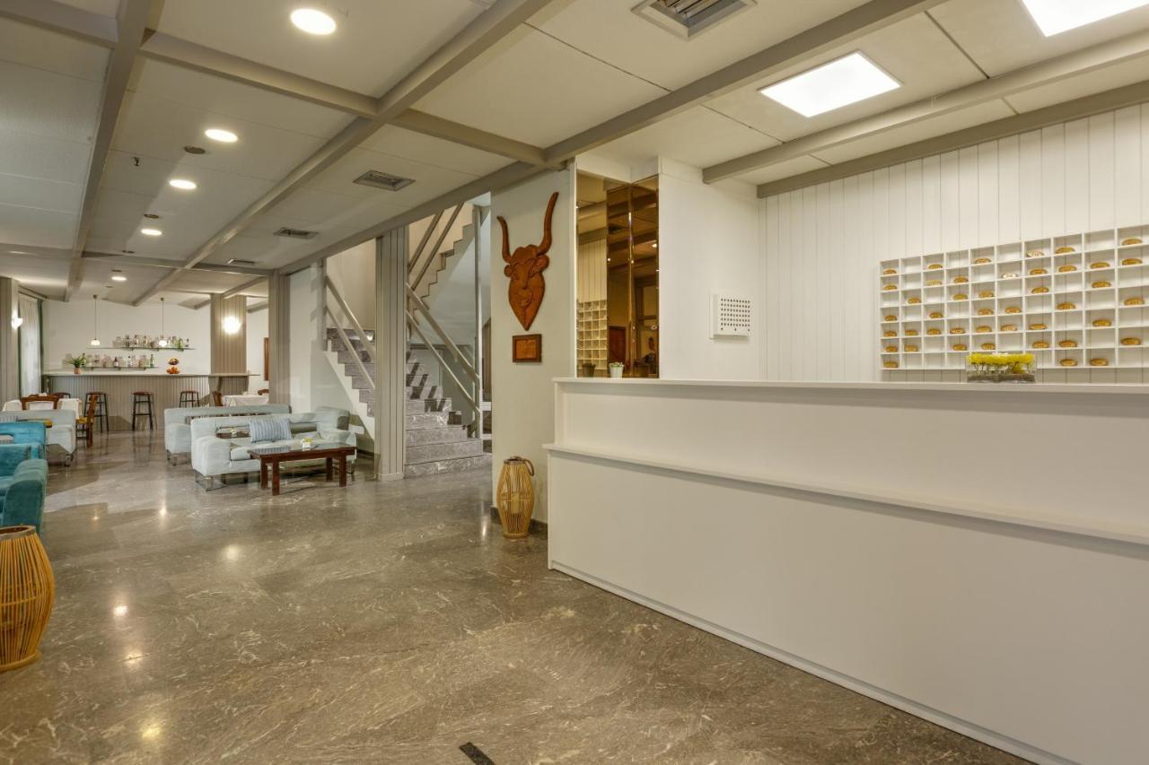 Asterion Hotel Heraklion  Exterior photo